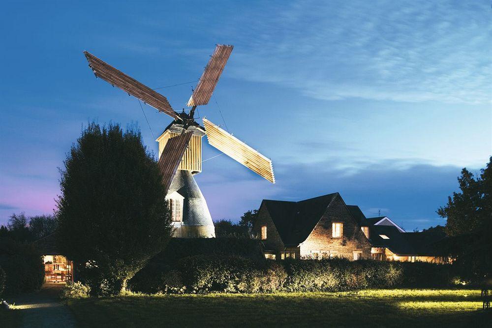 Hotel Logis Domaine Du Moulin Cavier Avrillé