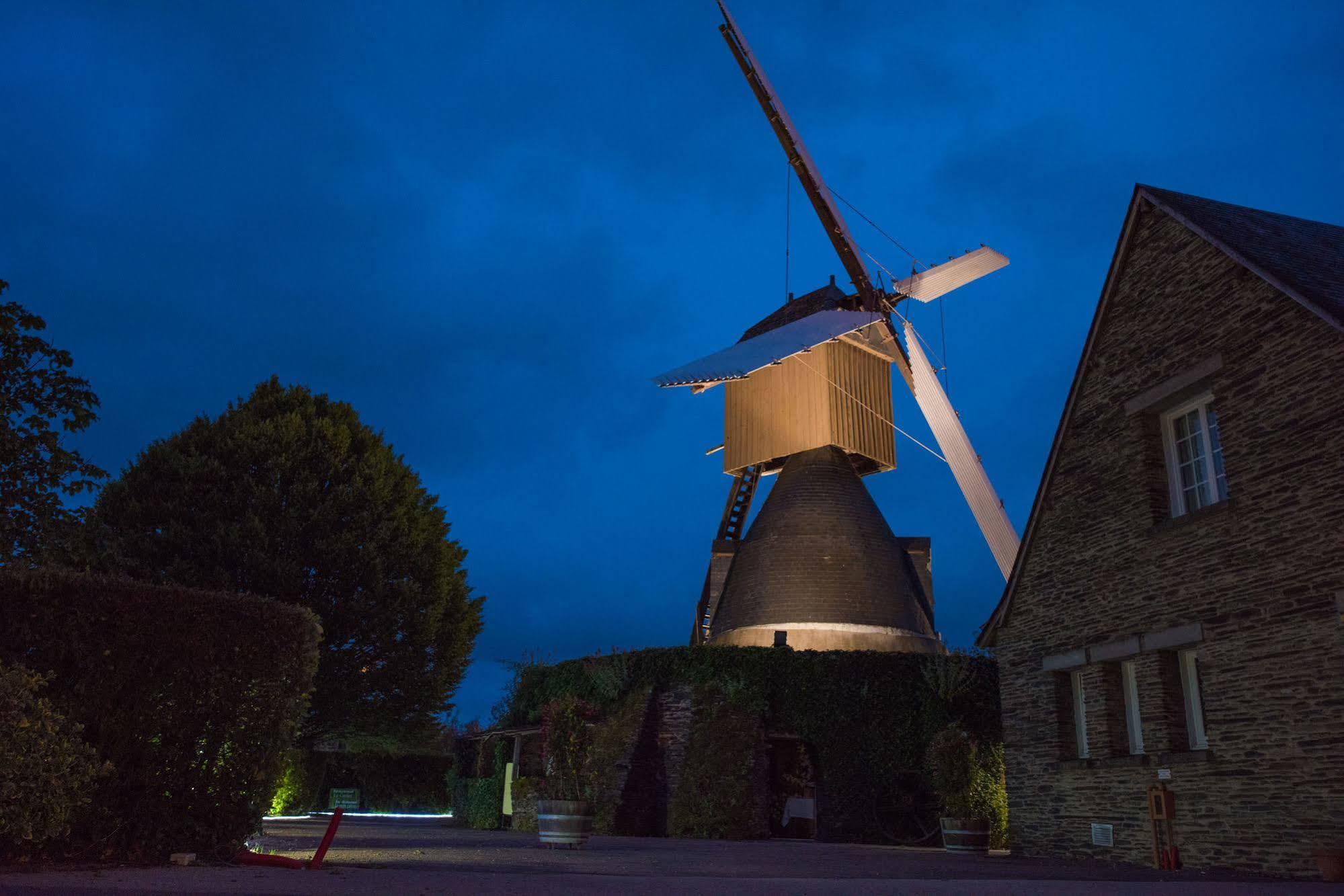 Logis Domaine Du Moulin Cavier Avrillé