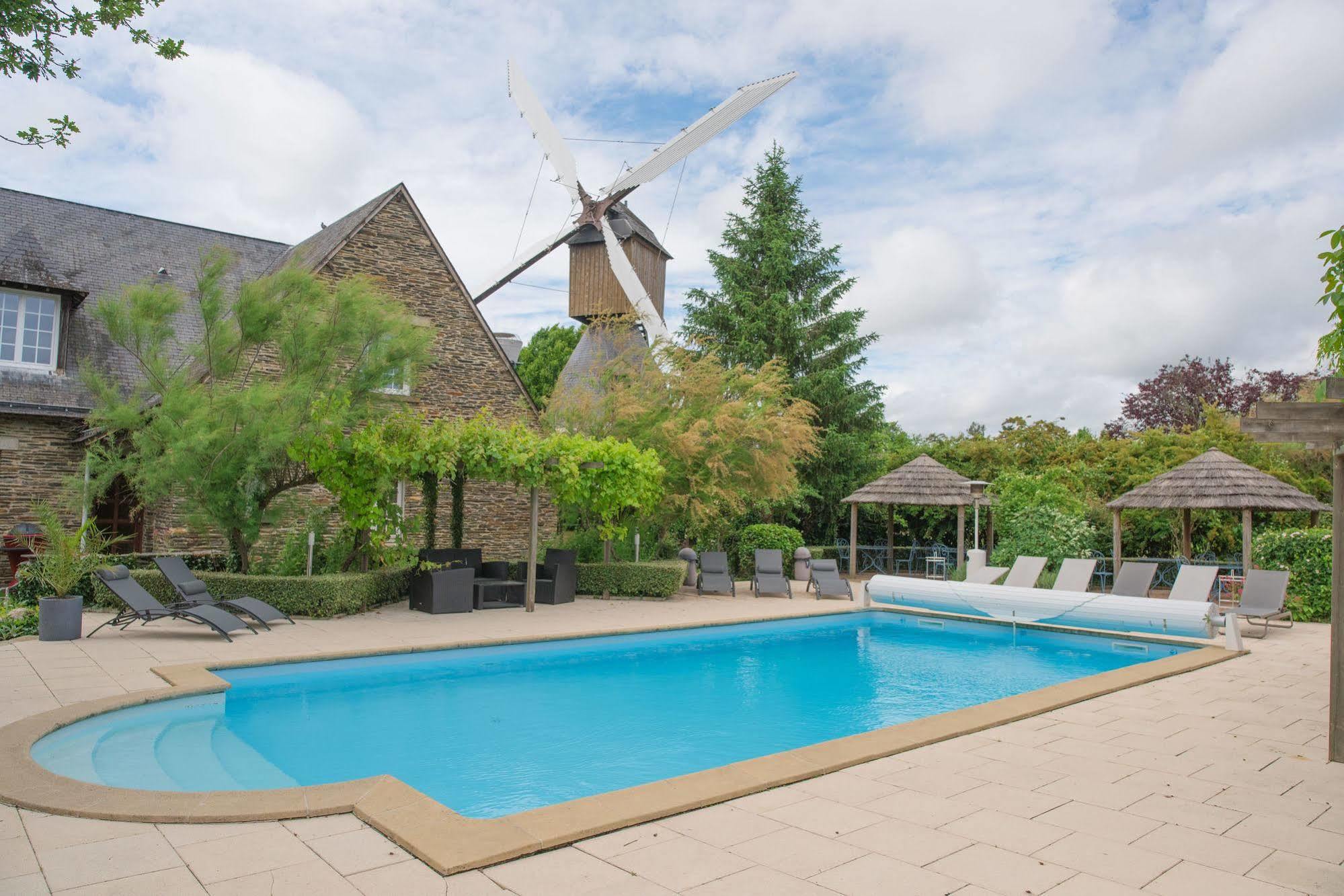 Logis Domaine Du Moulin Cavier Avrillé